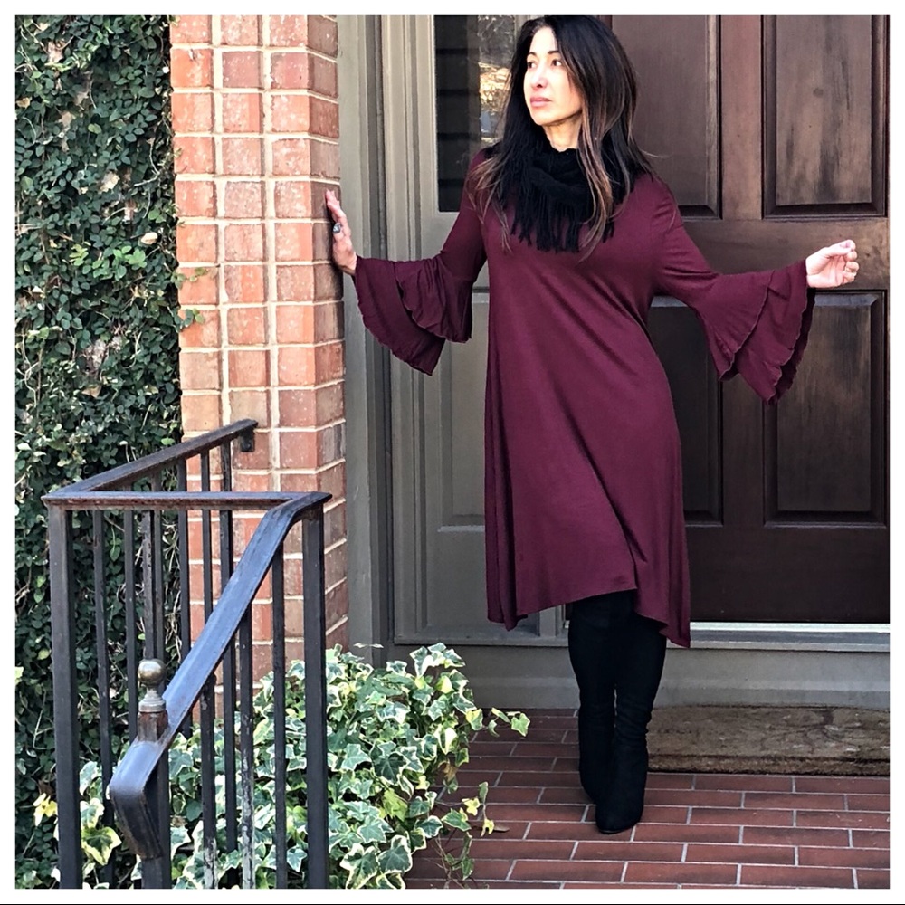 ✨LAST ONE ✨Purple layered bell sleeves dress - Picture 3 of 8